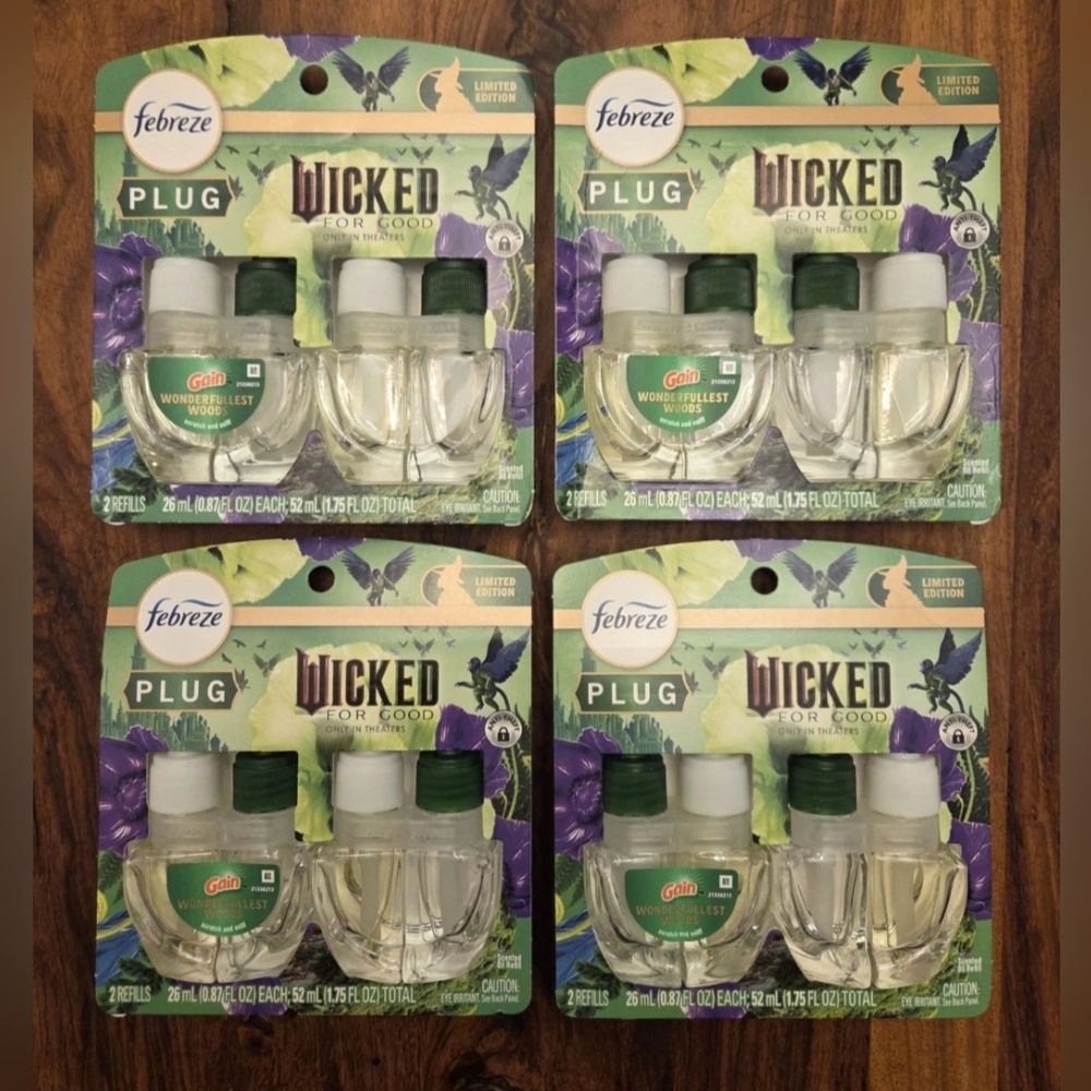 Febreze 'Wicked For Good' Wonderfullest Woods Limited Edition Plug-in Refills, 4